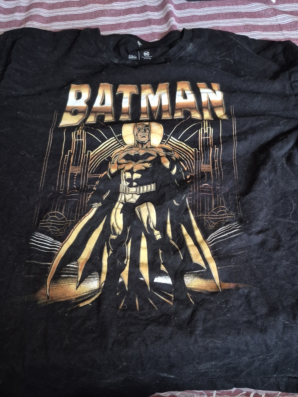 Batman Graphic Black T-Shirt with Gold Print - Men's Large